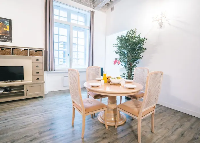 Spacieux & Confortable Au Coeur Du Centre-ville-aq 카르카손